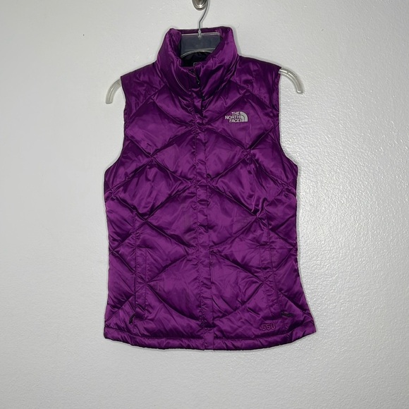 THE NORTH FACE Aconcagua Puffer 550 Down Fill Magenta Purple Vest Size XS - Picture 1 of 6